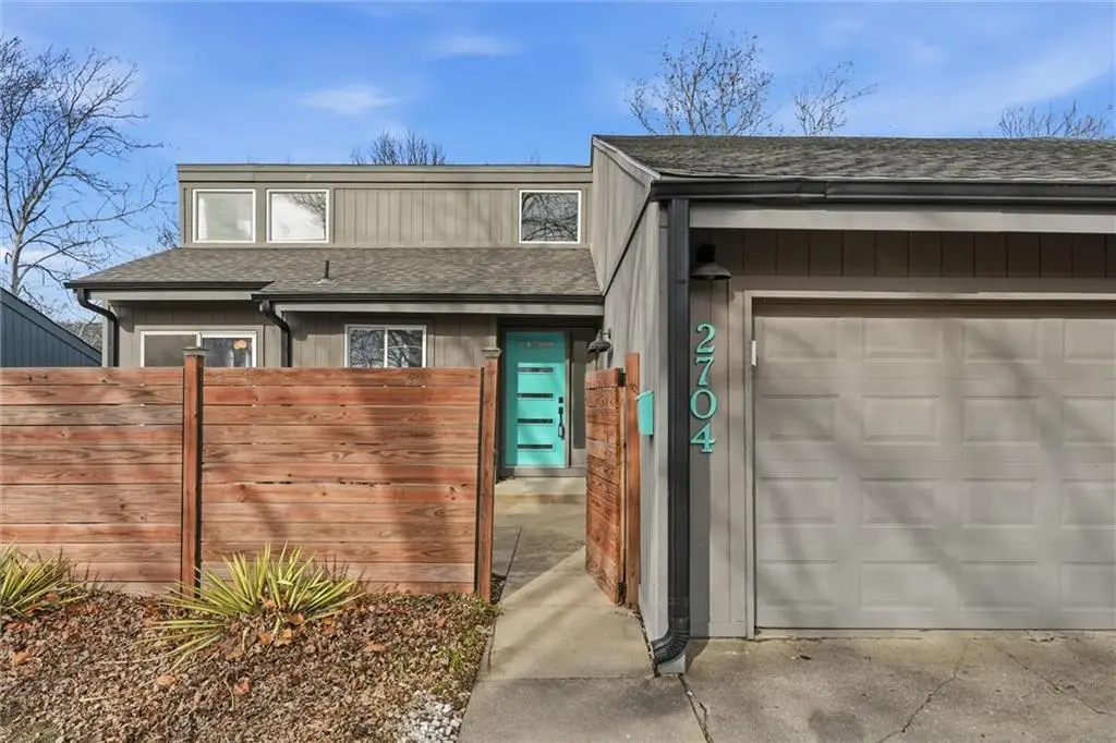 2704 University Drive, Lawrence, KS 66049 - Image #1