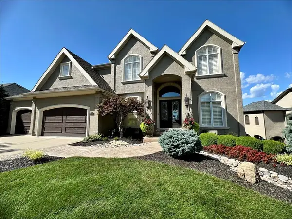 20308 W 92nd Street, Lenexa, KS 66220