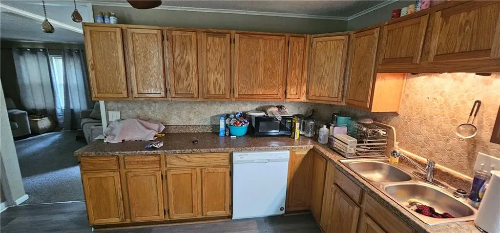 6306 E 152nd Street, Grandview, MO 64030 - Image #1