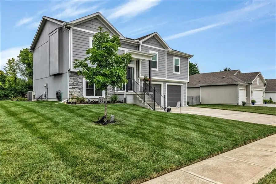 1704 Mulberry Street, Pleasant Hill, MO 64080 - Image #2