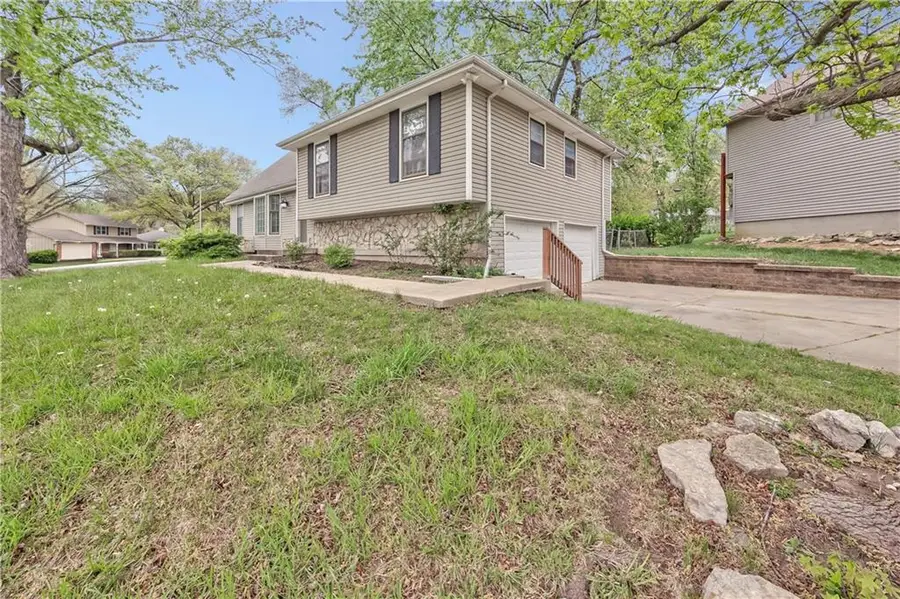 5428 W 102nd Street, Overland Park, KS 66207 - Image #3