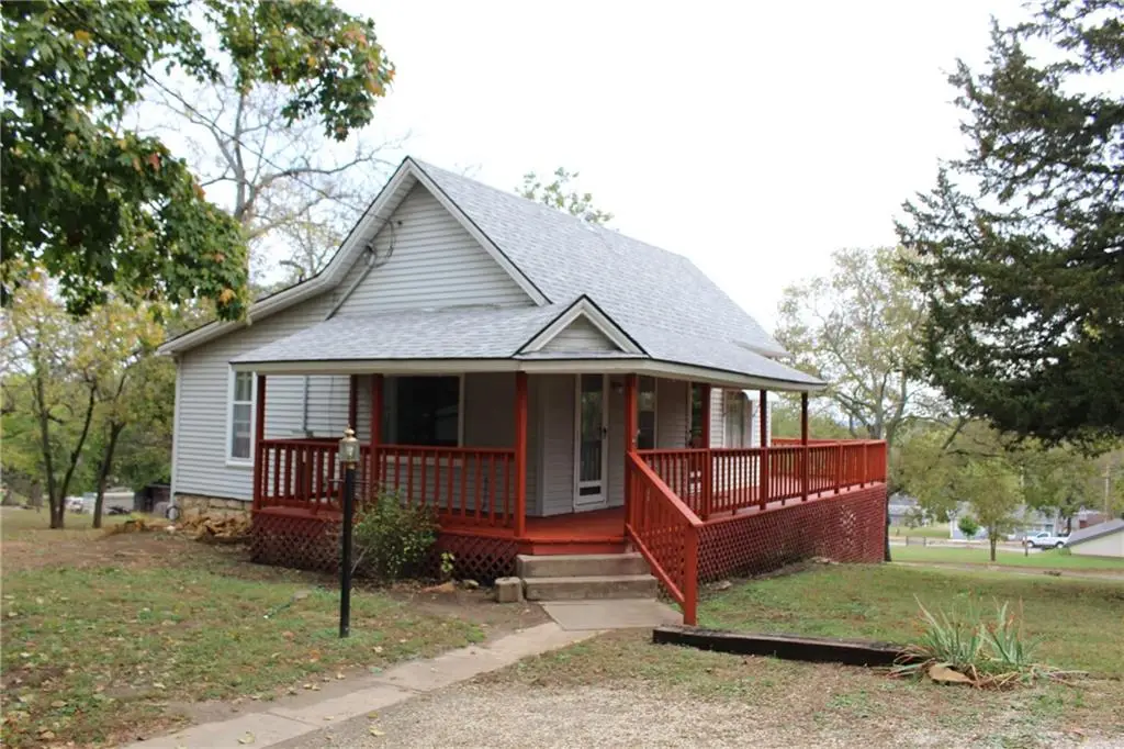 326 Isacks Street, Lecompton, KS 66050 - Image #1