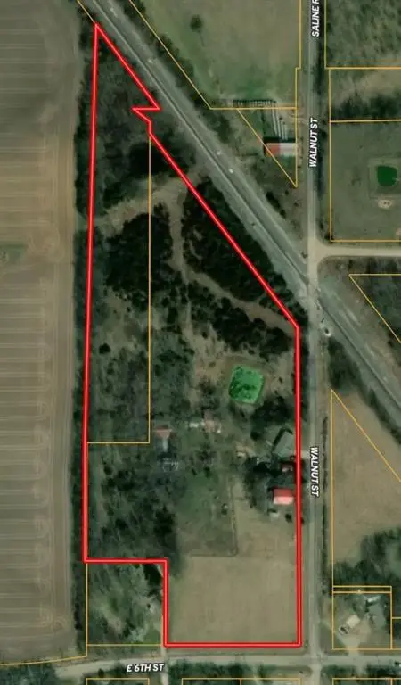 685 Walnut Street, Oswego, KS 67356 - Image #1