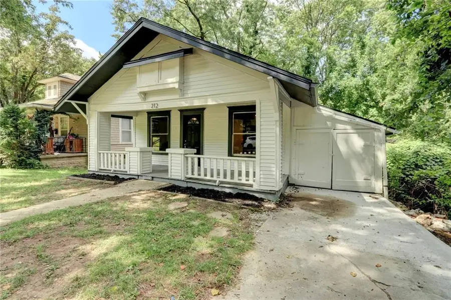 212 S Huttig Avenue, Independence, MO 64053 - Image #2