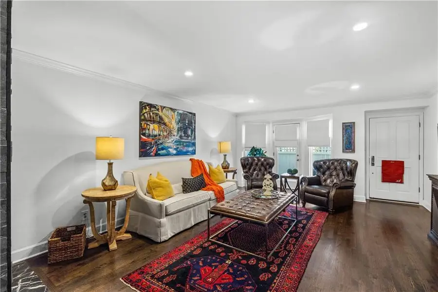 1109 W 47th Street #B, Kansas City, MO 64112 - Image #3