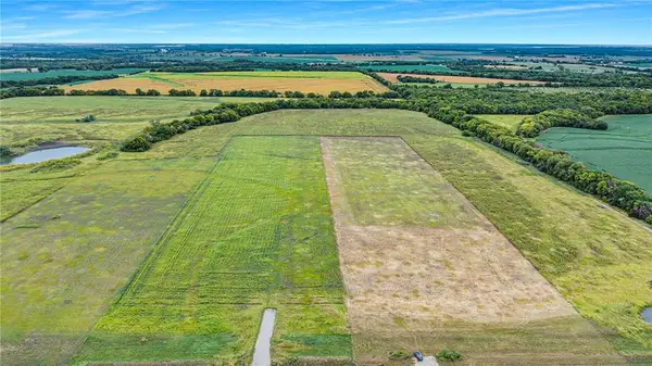 00000 Wyoming Road, Wellsville, KS 66092