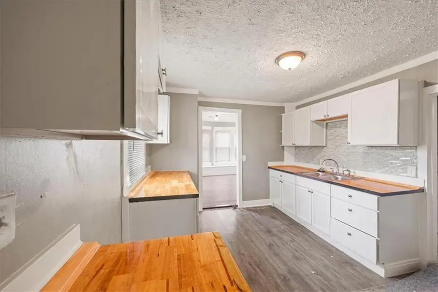 3300 Benton Boulevard, Kansas City, MO 64128 - #2