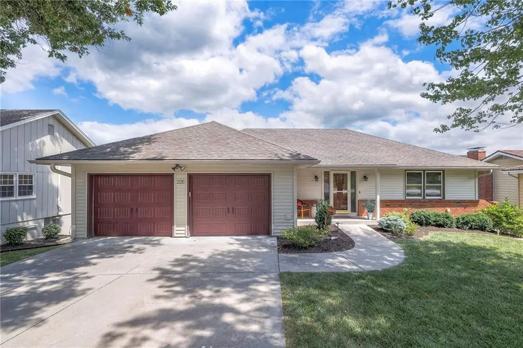 226 N Winnebago Drive, Lake Winnebago, MO 64034 - Image #1