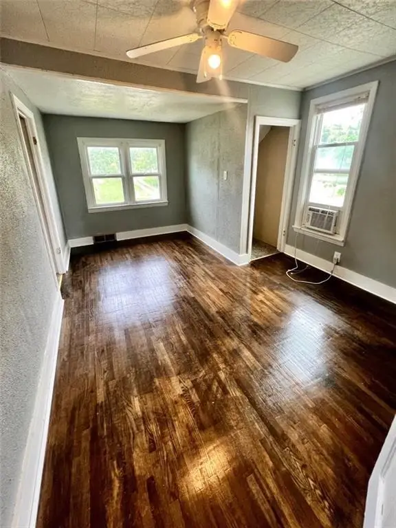 512 E 4th Street, Maryville, MO 64468 - Image #3