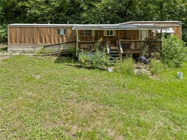 7805 Agnes Avenue, Kansas City, MO 64132