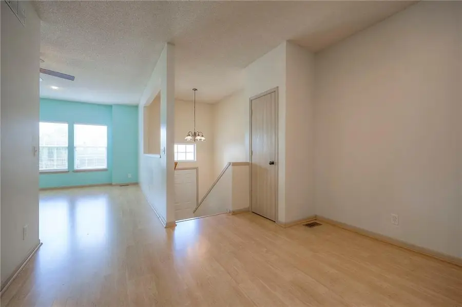 609 S Woodson Lane, Gardner, KS 66030 - #3