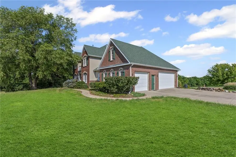 1548 N 800th Road, Baldwin City, KS 66006 - Image #2