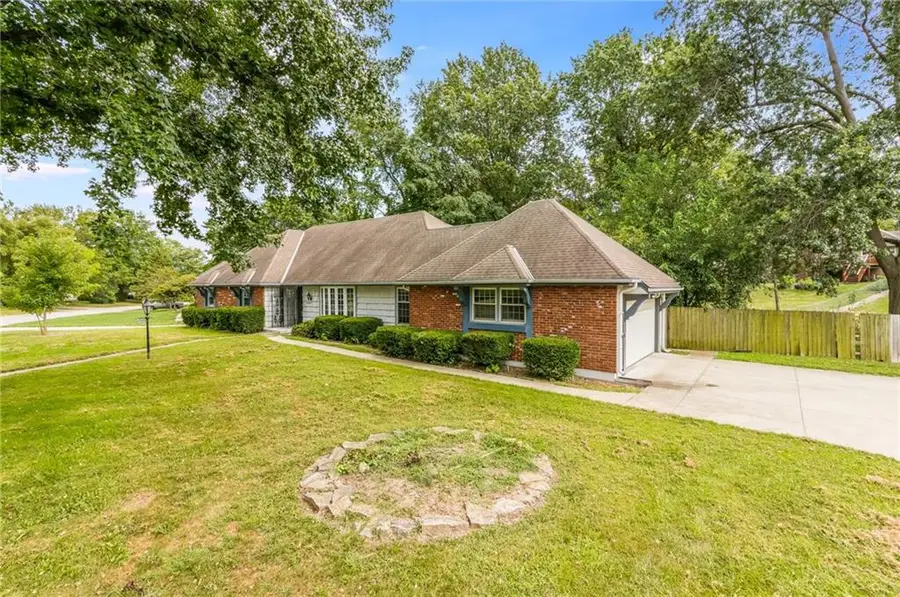 14509 E 44th Street, Independence, MO 64055 - Image #2