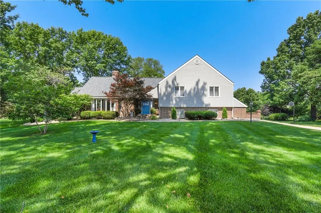 1908 Pine Ridge Drive, Leavenworth, KS 66048 - Image #1