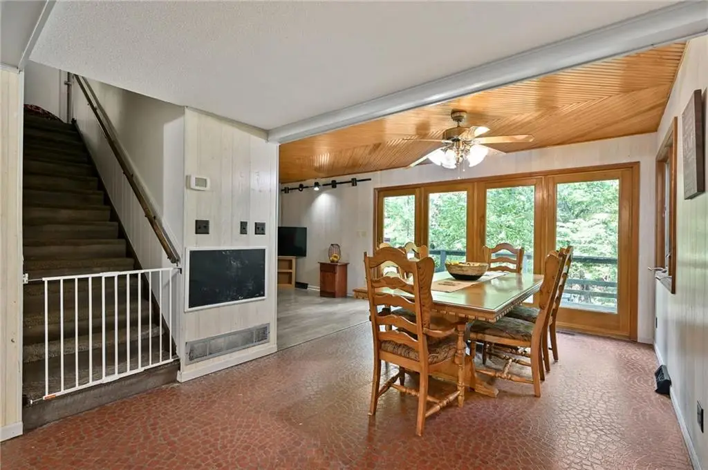 153 SE 125 Road, Warrensburg, MO 64093 - Image #1