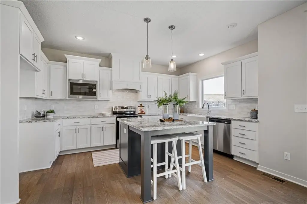 11382 S Langley Street, Olathe, KS 66061 - Image #1