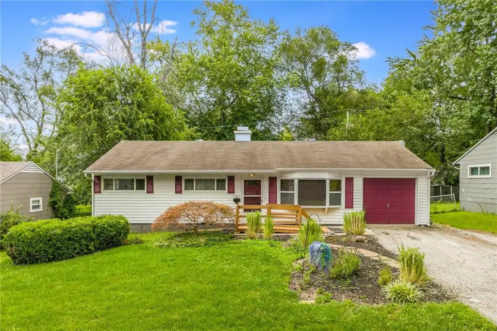 7705 E 112th Terrace, Kansas City, MO 64134 - Image #1