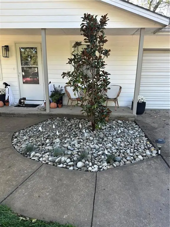 322 N Vermont Street, Iola, KS 66749 - Image #3