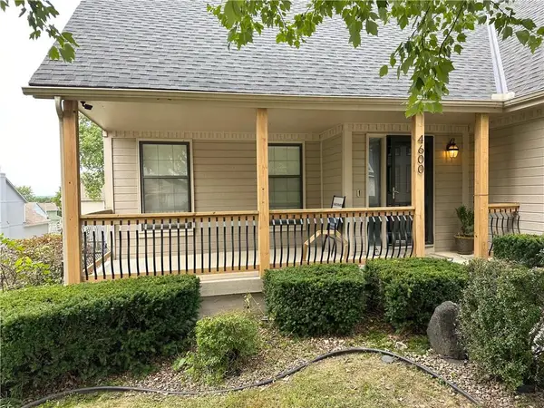 4600 Kingston Drive, Lee's Summit, MO 64064