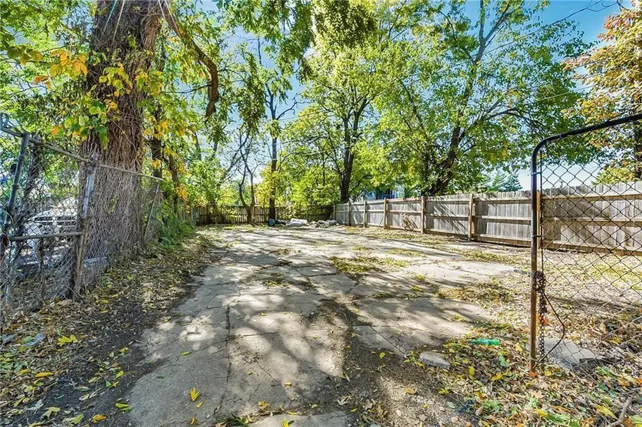 2623 E 29th Street, Kansas City, MO 64128 - Image #3