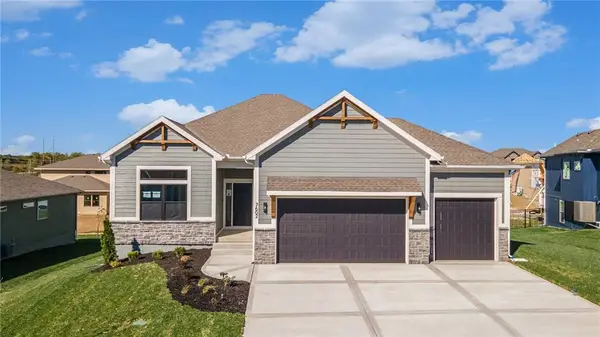 7602 NE 103rd Street, Kansas City, MO 64157