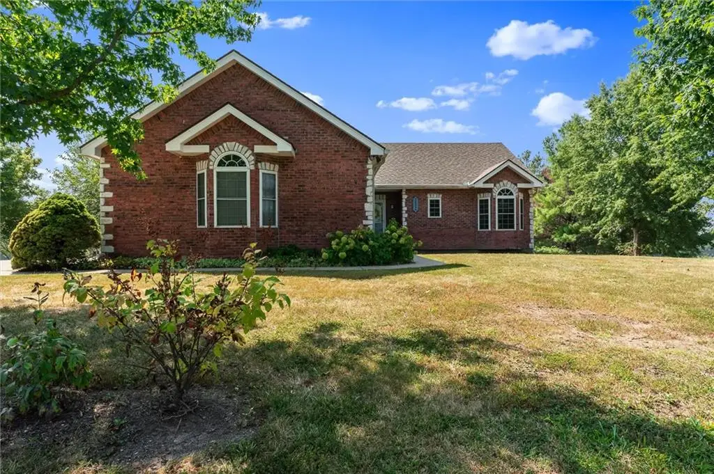 36244 Hillside Circle, Richmond, MO 64085 - Image #1