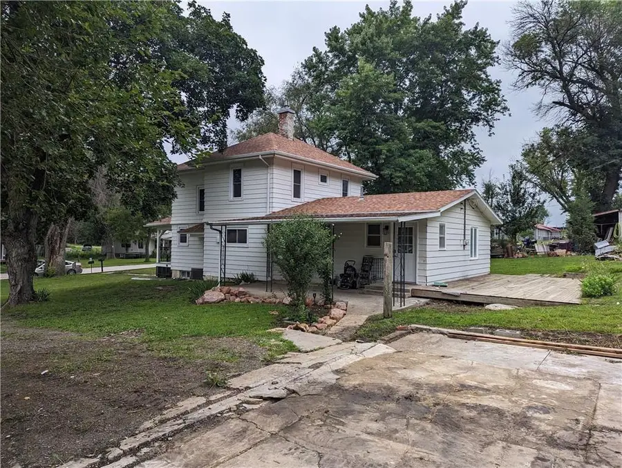 414 Goldengate Street, Robinson, KS 66532 - Image #2
