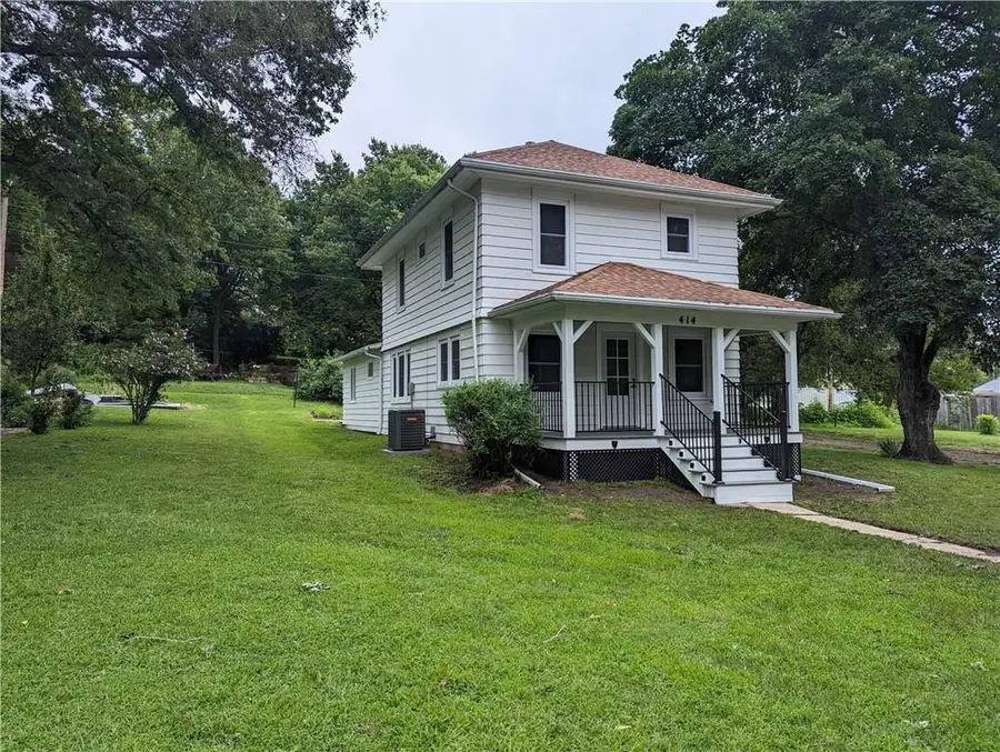 414 Goldengate Street, Robinson, KS 66532 - Image #3