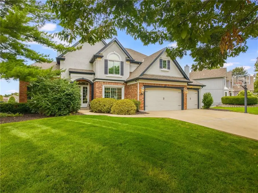 10134 N Montgall Avenue, Kansas City, MO 64155 - Image #2