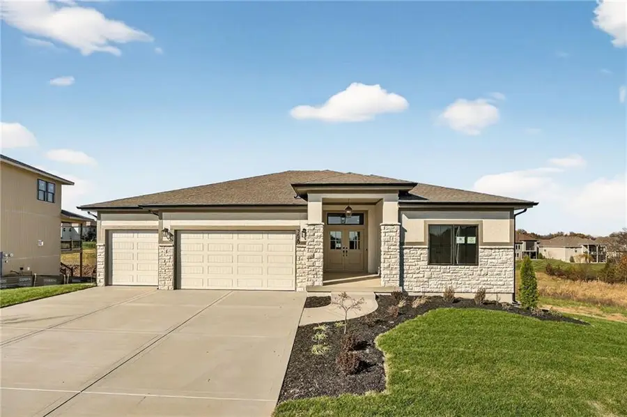 7620 N Booth Avenue, Kansas City, MO 64158 - Image #2