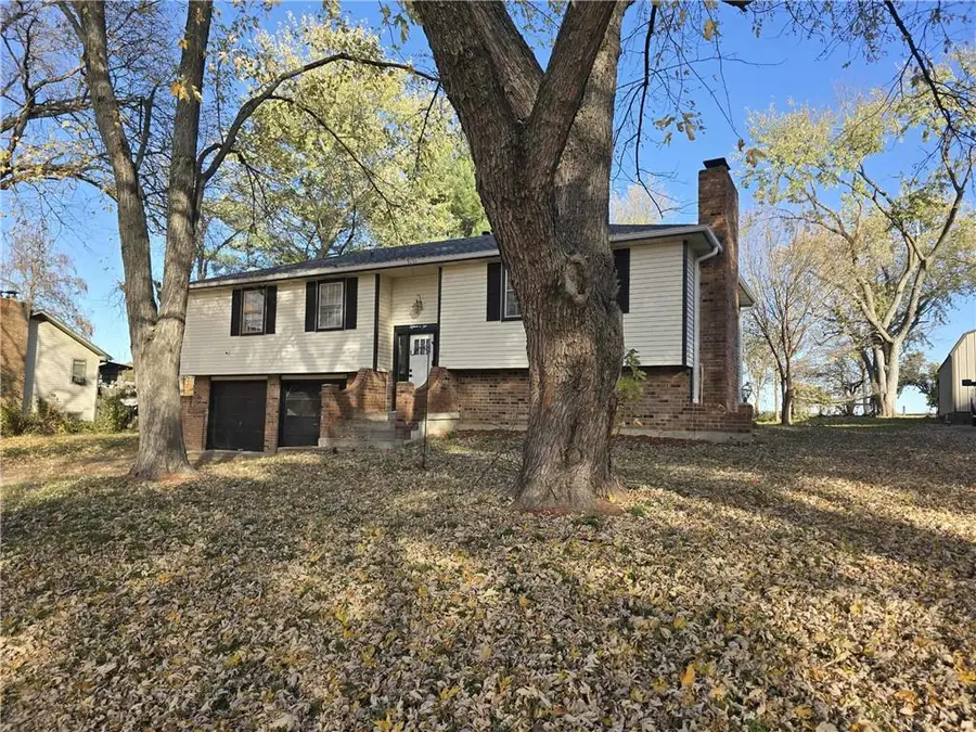1502 S Main Street, Clinton, MO 64735 - Image #2