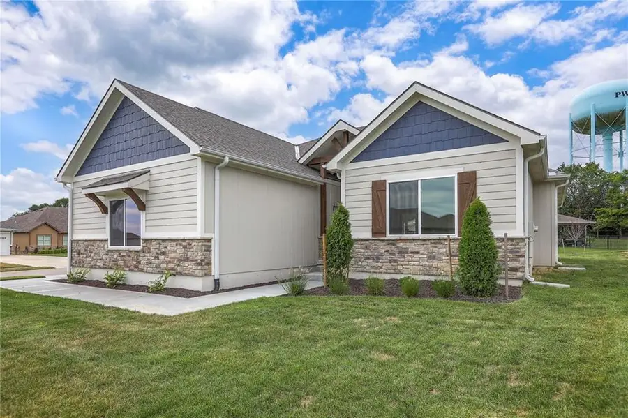 9301 SW Leviathan Court, Lees Summit, MO 64064 - Image #2