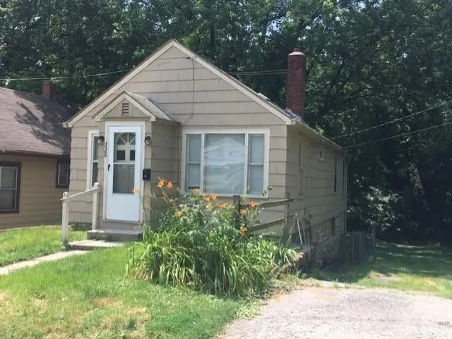 328 S Kentucky Avenue, Independence, MO 64053 - #1