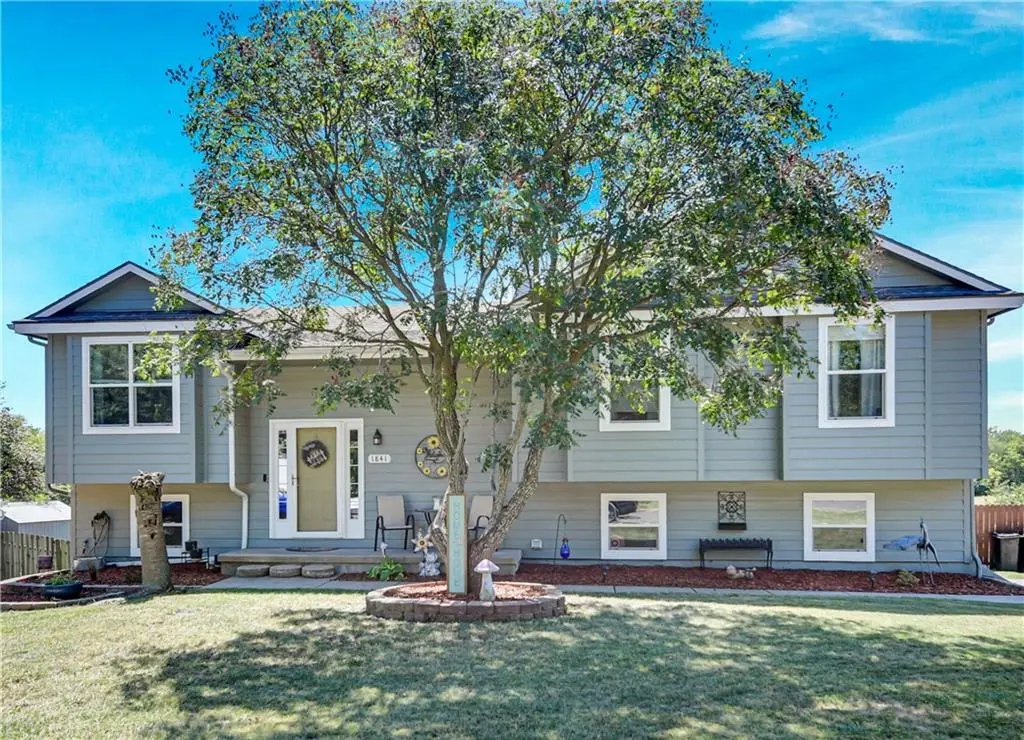 1841 College Street, Baldwin City, KS 66006 - Image #1