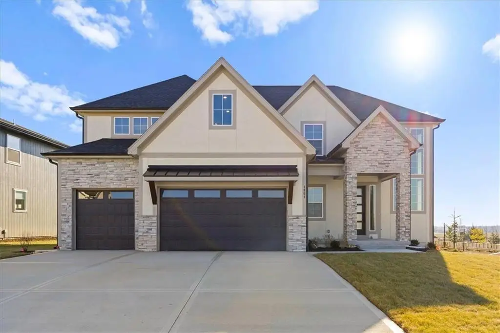 1801 SW Arbormist Drive, Lees Summit, MO 64082 - Image #1