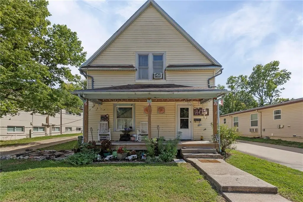 301 W 13th Avenue, Emporia, KS 66801 - Image #1