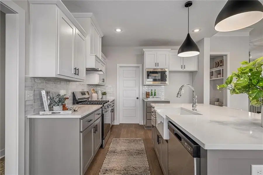 19692 W 114th Street, Olathe, KS 66061 - Image #3