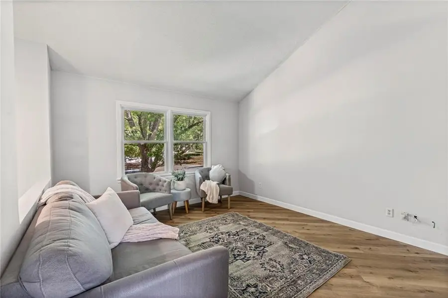 507 Vivian Street, Liberty, MO 64068 - Image #3