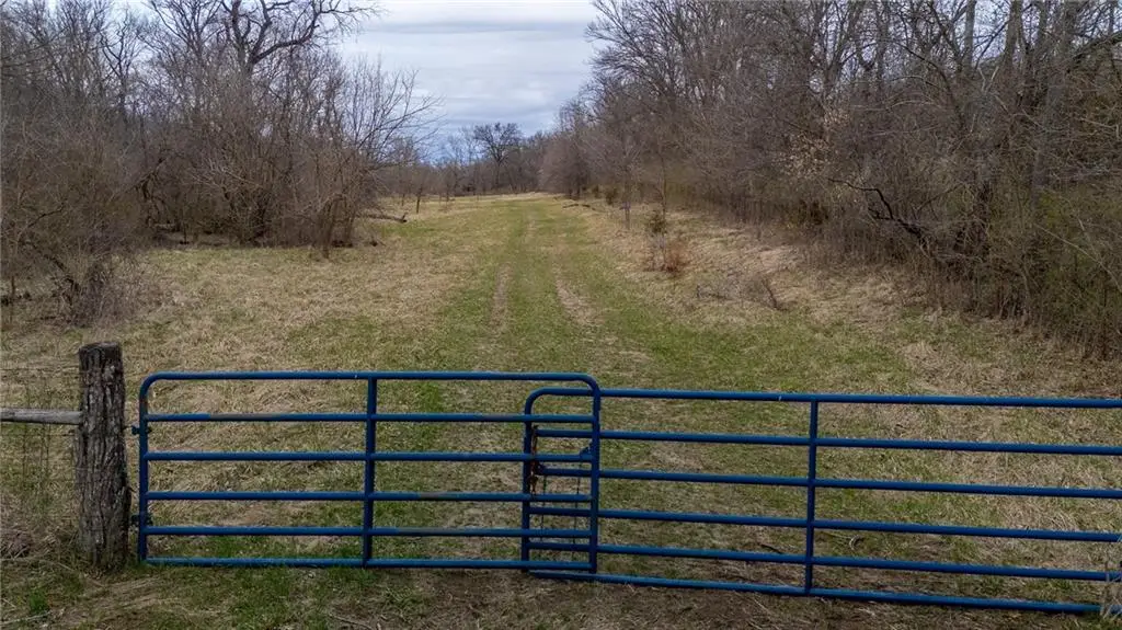 33784 W 168th Street, Lawson, MO 64062 - Image #1