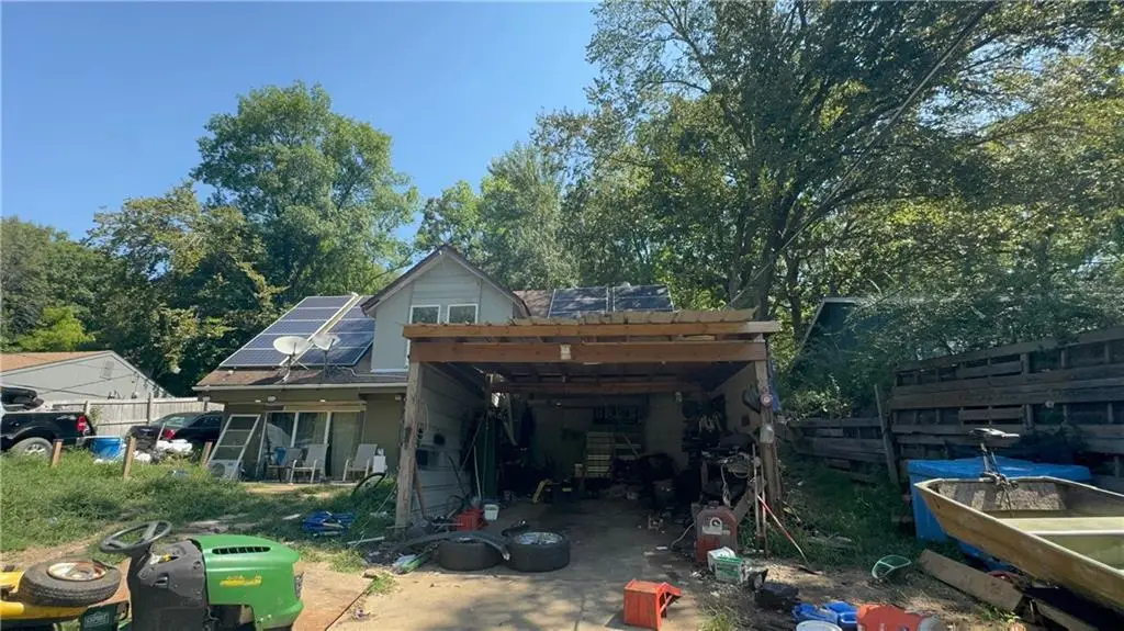 1105 Lakeshore Drive, Oak Grove, MO 64075 - Image #1