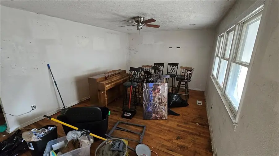 602 N West Street, Cameron, MO 64429 - Image #2