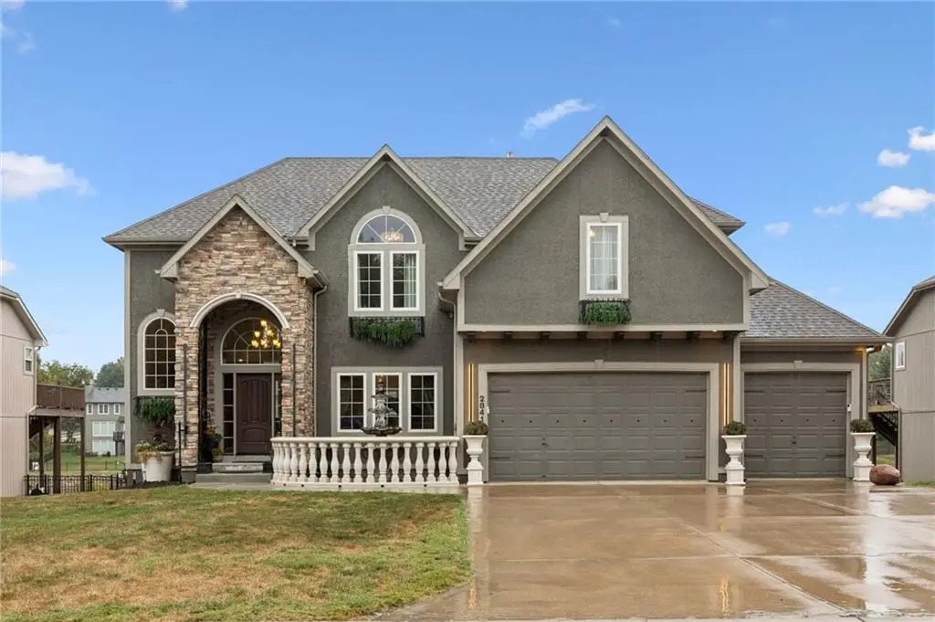 2841 SW Carlton Drive, Lees Summit, MO 64082 - Image #1