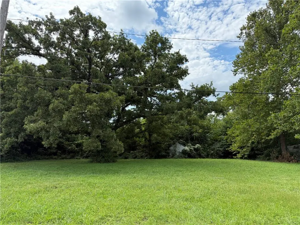 510 E Park Street, Pleasanton, KS 66075 - Image #1