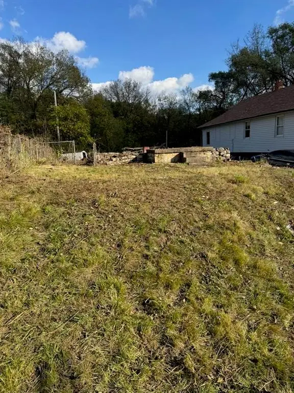 5709 Jackson Avenue, Kansas City, MO 64130 - Image #2