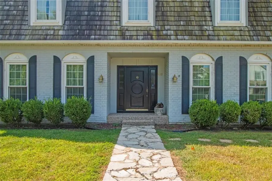 420 Golfview Drive, Blue Springs, MO 64014 - Image #2