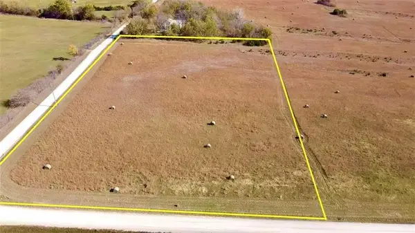 Lot 1 Cantrell Road, Tonganoxie, KS 66086