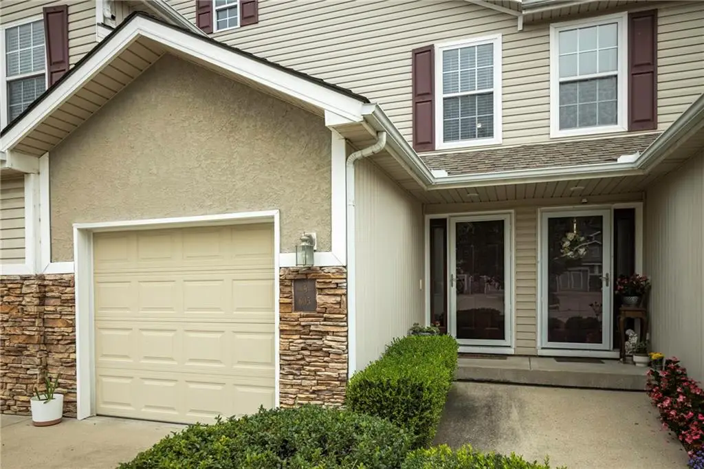 605 SW Shadow Glen Court, Blue Springs, MO 64015 - Image #1