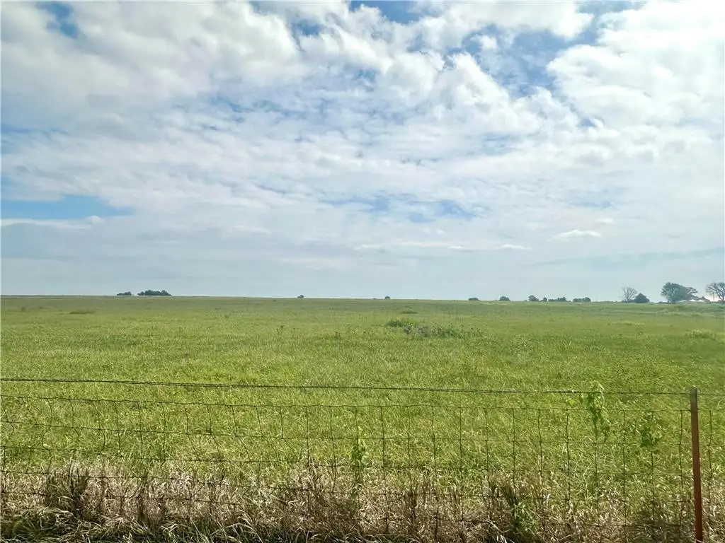 Lot 1 & 4 33-14-18 N/a, Overbrook, KS 66524 - Image #1