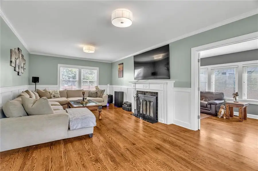 4975 Ward Parkway Boulevard, Kansas City, MO 64112 - Image #3