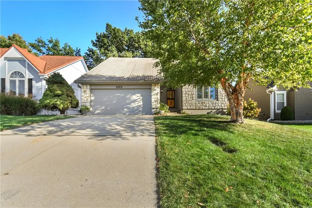 633 NE St Andrews Circle, Lees Summit, MO 64064 - Image #1